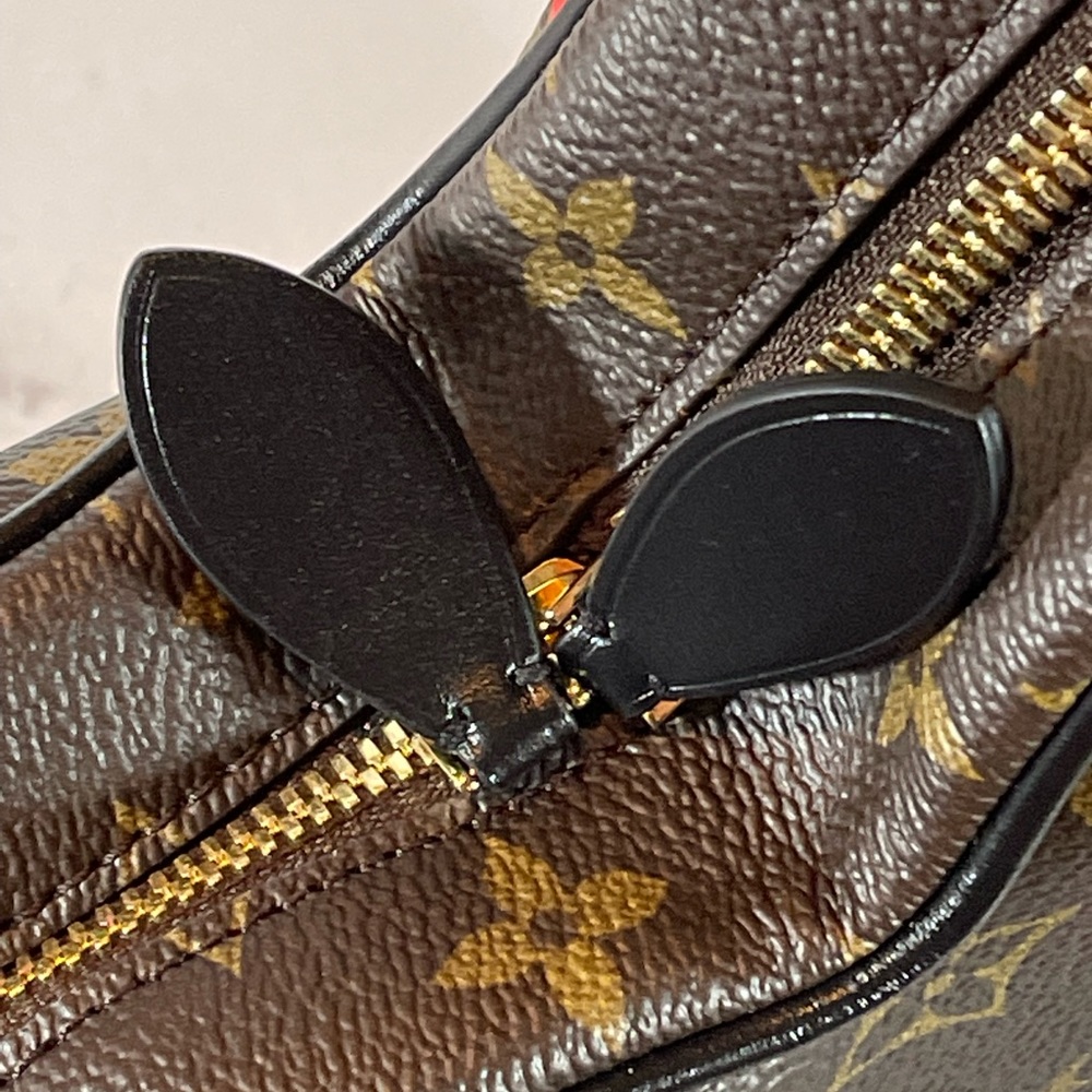 Louis Vuitton Fall In Love Coeur Heart Bag - Picture 7 of 12